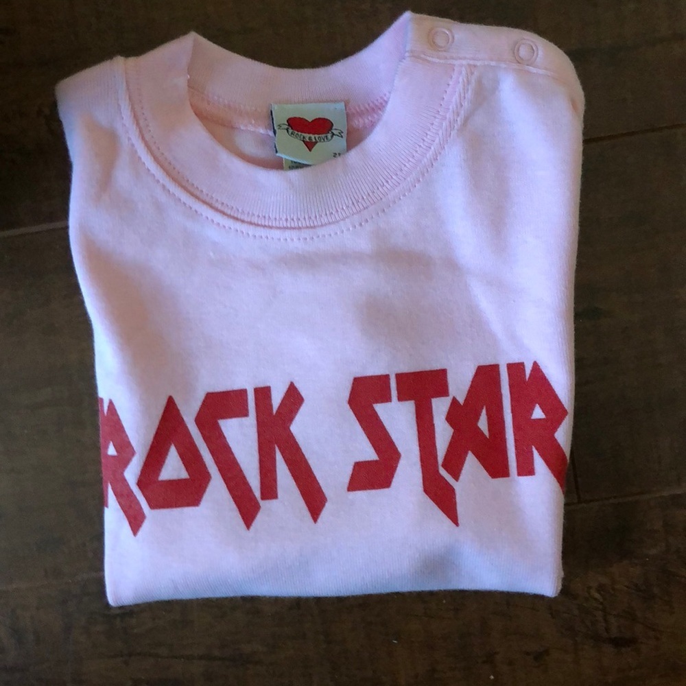 Kids rock star tee